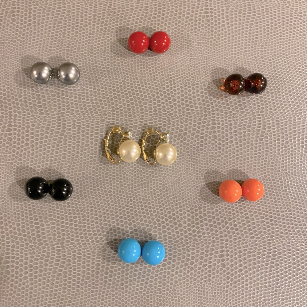 JOAN RIVERS INTERCHANGEABLE LEVER BACK EARRINGS GOLD PLATE